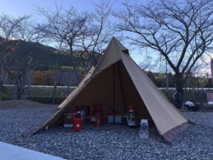 ワンポールテント